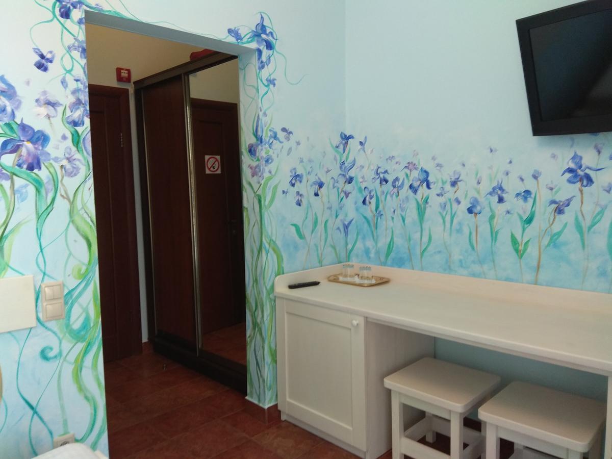 Aparthotel Na Dobu Λβιβ Εξωτερικό φωτογραφία